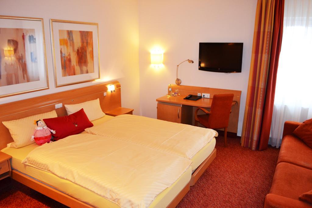 Landhotel Witte-Koenig Garrel Ruang foto