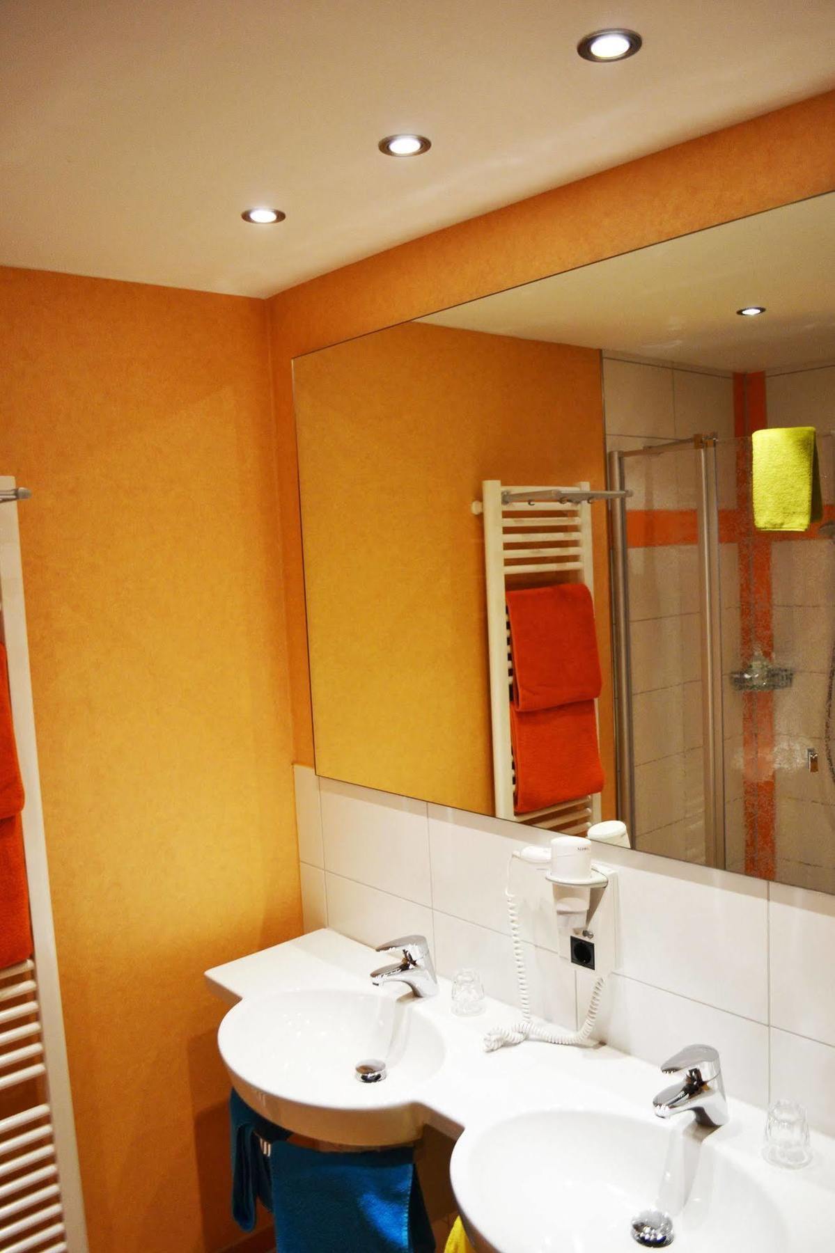 Landhotel Witte-Koenig Garrel Bagian luar foto