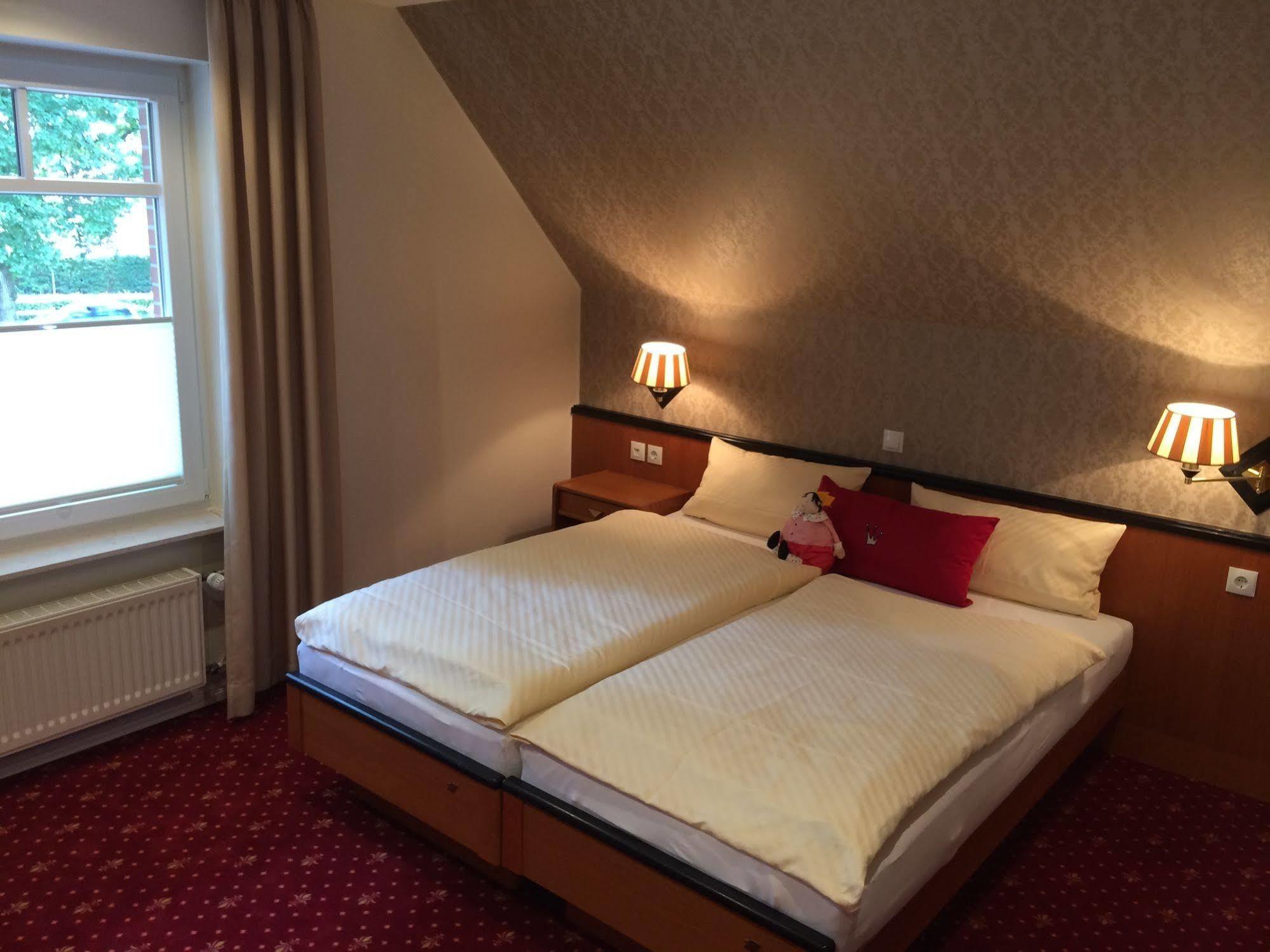 Landhotel Witte-Koenig Garrel Bagian luar foto